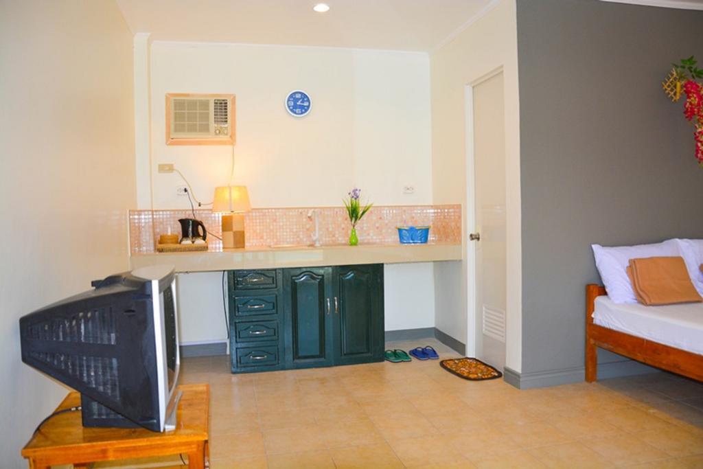 Alona Studios Apartment Hotel Panglao Exterior foto